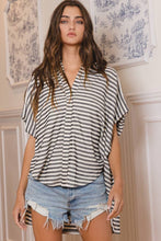 Load image into Gallery viewer, Dolman Sleeve Striped Top